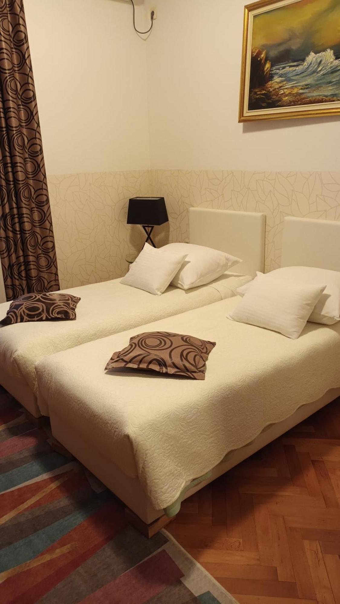 Guesthouse Vrlic سبليت المظهر الخارجي الصورة